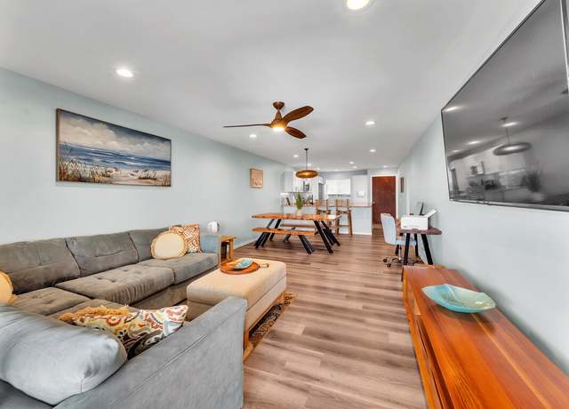 Property at 77-6585 Seaview Cir #206, Kailua-kona, HI 96740, 2 beds, 2 baths