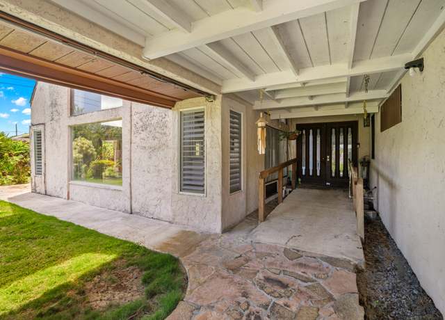 Property at 187 Lihau St, Kapaa, HI 96746, 5 beds, 4.5 baths