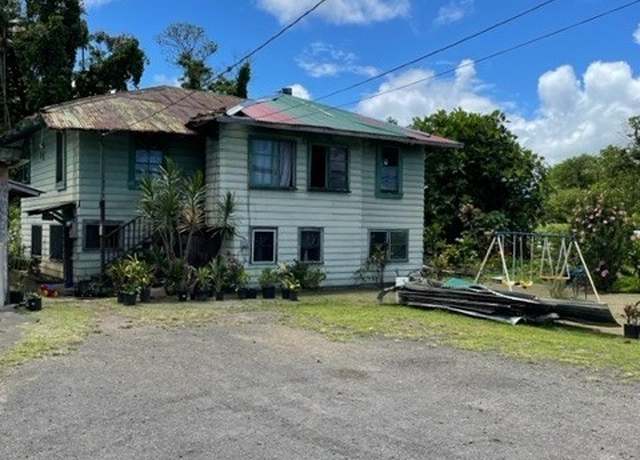Property at 1704 Kinoole St, Hilo, HI 96720, 3 beds, 1.5 baths