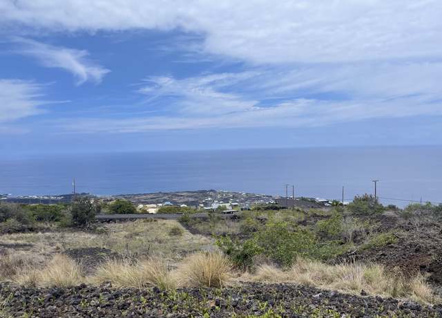 Property at 88-1484 Awapuhi Pl, Captain Cook, HI 96704