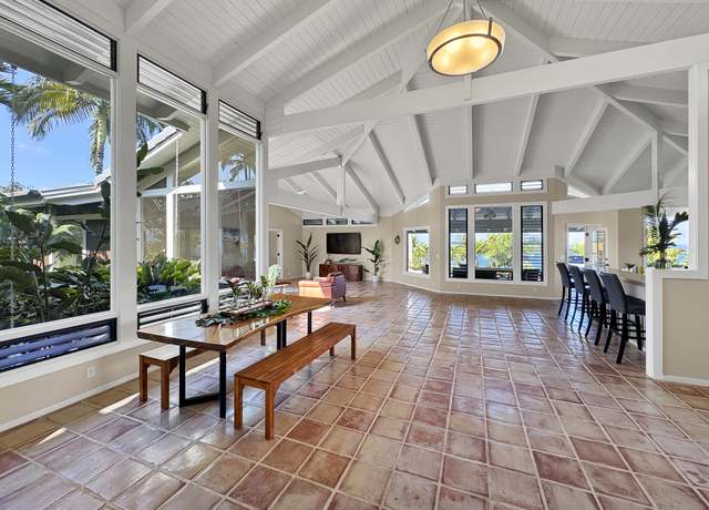 Property at 78-6825 Keaupuni St, Kailua-kona, HI 96740, 3 beds, 2 baths