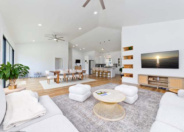 Property at 75-637 Halewili Pl, Holualoa, HI 96740, 4 beds, 3.5 baths