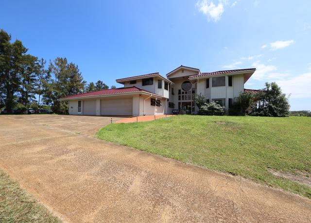 Property at 5370 Kaehulua Rd, Kapaa, HI 96746, 4 beds, 4.5 baths