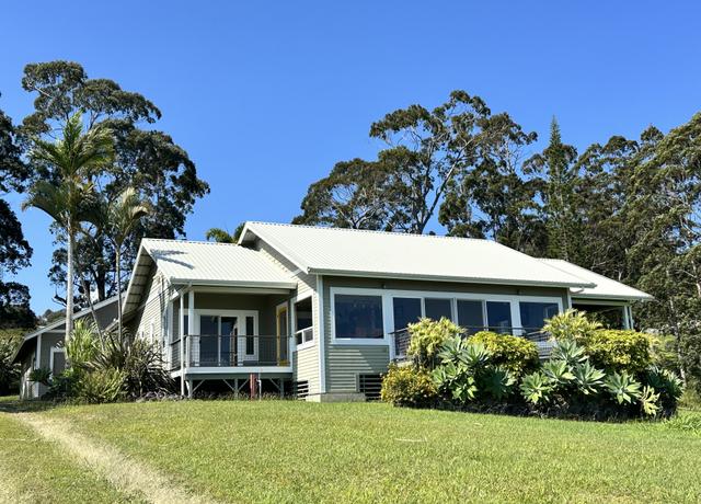 Property at 44-2017 Kaapahu Rd, Honokaa, HI 96727, 3 beds, 3 baths