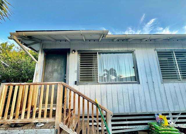 Property at 86-283 Hokuaiaina Pl, Waianae, HI 96792, 3 beds, 2 baths