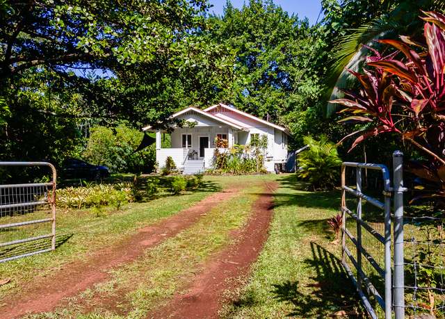 Property at 15-1361 16th Ave, Keaau, HI 96749, 3 beds, 1 bath