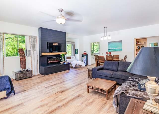 Property at 15-1361 16th Ave, Keaau, HI 96749, 3 beds, 1 bath