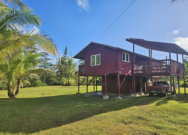 Property at 16-1745 35th Ave, Kurtistown, HI 96760, 1 bed, 2 baths