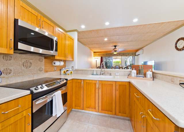 Property at 75-6081 Alii Dr Unit Q102, Kailua-kona, HI 96740, 2 beds, 2 baths