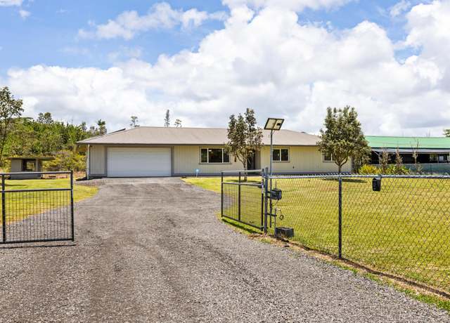 Property at 15-2038 32nd Ave, Keaau, HI 96749, 3 beds, 2.5 baths