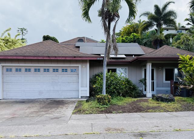 Property at 75-6139 Hoomama St, Kailua-kona, HI 96740, 3 beds, 2 baths