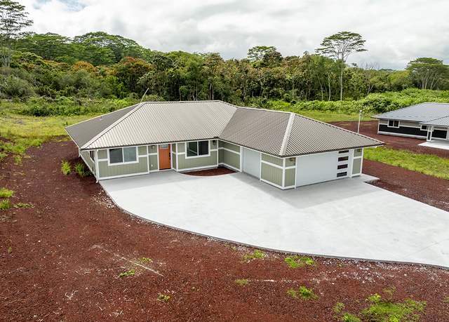 Property at 2672 Kuku St, Hilo, HI 96720, 3 beds, 2 baths