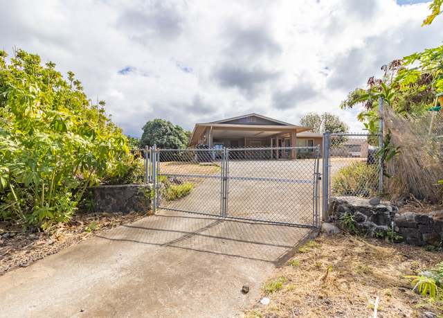 Property at 73-4337 Palanehe Pl, Kailua-kona, HI 96740, 3 beds, 1.5 baths