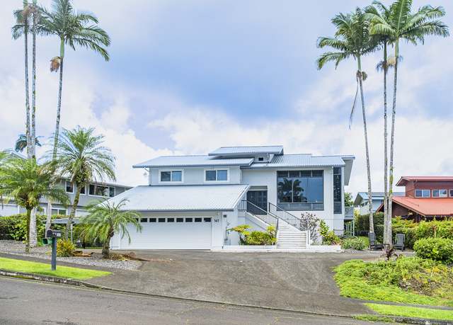 Property at 543 Kaanini St, Hilo, HI 96720, 4 beds, 3 baths
