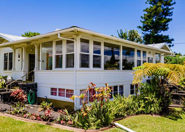 Property at 394 Haili St, Hilo, HI 96720, 3 beds, 2 baths