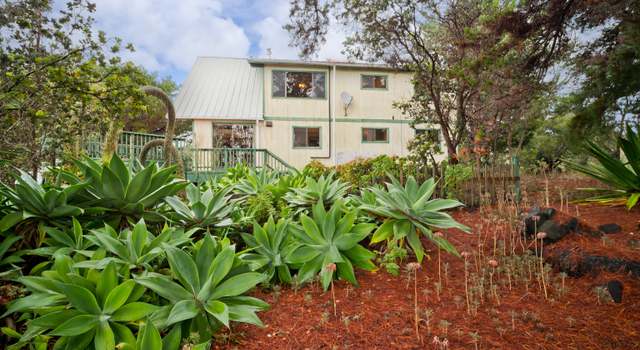 Photo of 92-8572 Plumeria Ln, Ocean View, HI 96737