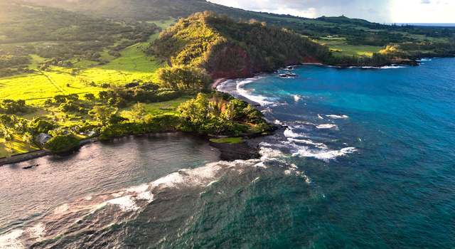 Photo of 175 Haneoo Rd, Hana, HI 96713