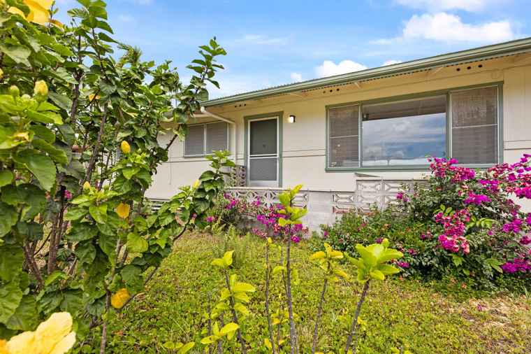 Photo of 414-A Mohouli St Hilo, HI 96720