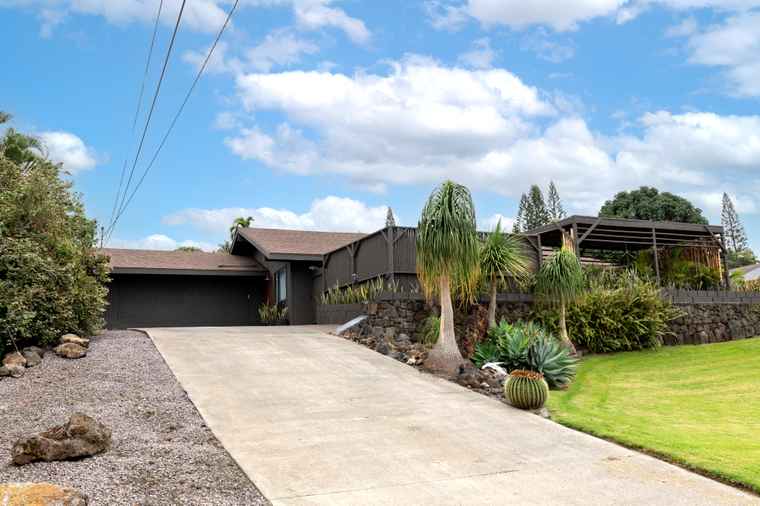 Photo of 75-5811 Nani Kailua Pl Kailua-Kona, HI 96740