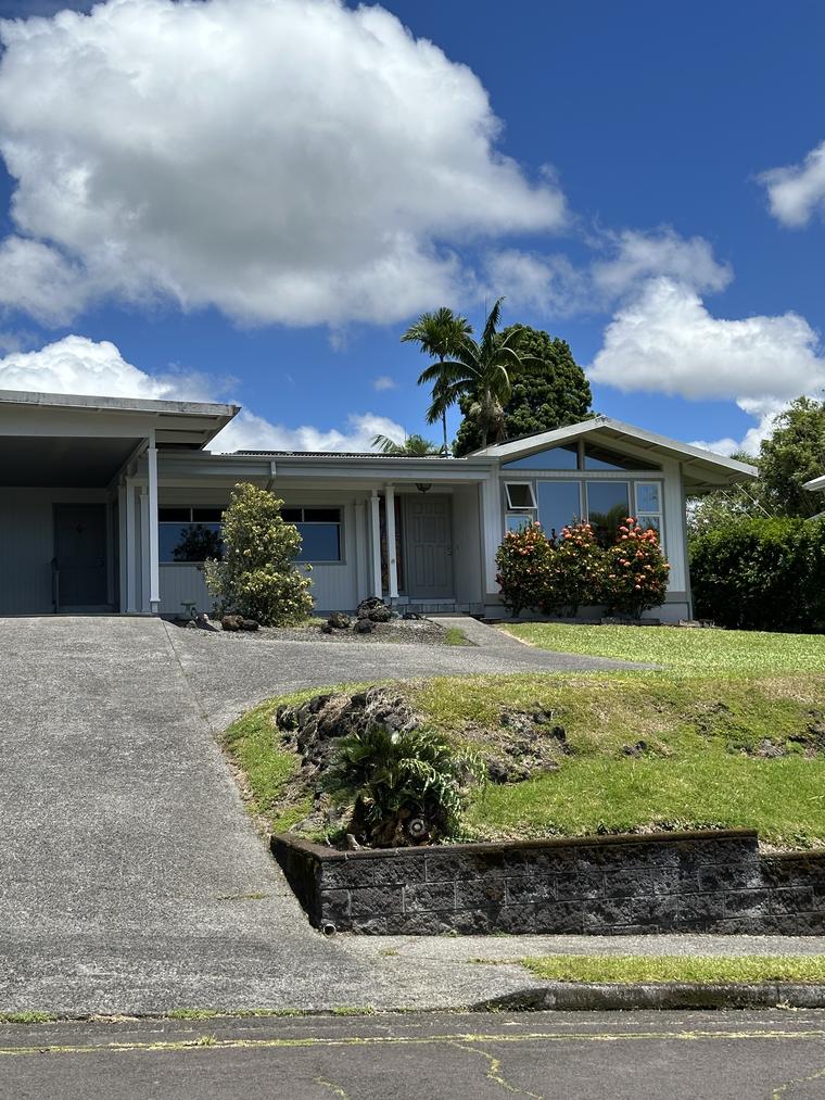 Photo of 1088 Apono Pl Hilo, HI 96720