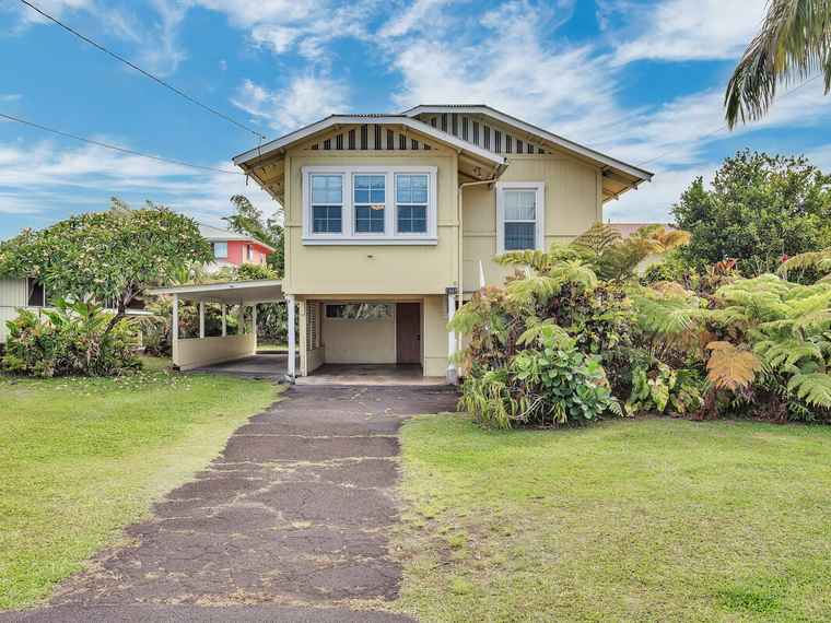 Photo of 1668 Kilauea Ave Hilo, HI 96720