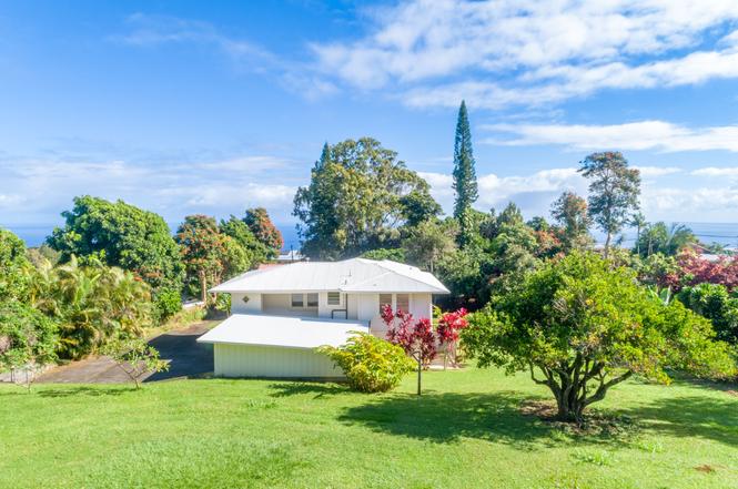 45-3299 Ohia St, Honokaa, HI 96727 | Redfin