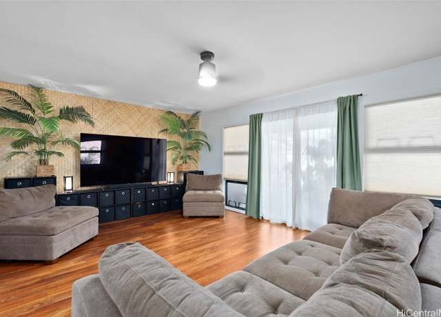 Property at 94-1448 Lanikuhana Ave #397, Mililani, HI 96789, 3 beds, 2.5 baths