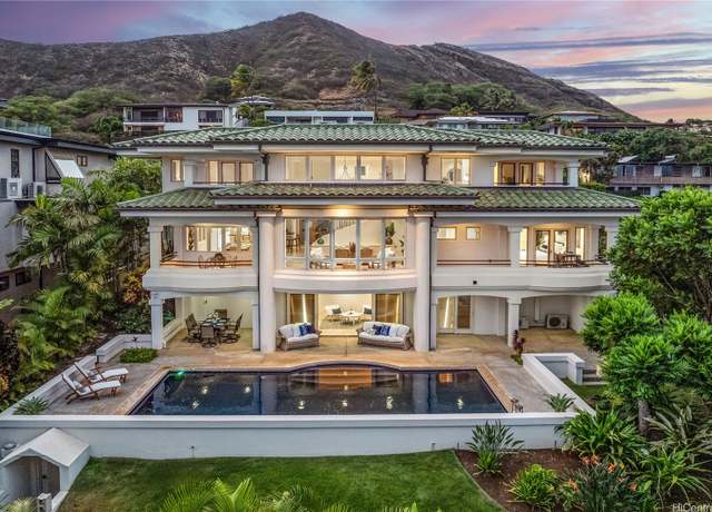 Property at 3857 Poka St, Honolulu, HI 96816, 3 beds, 4.5 baths