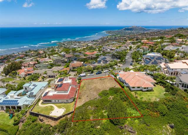 Property at 804 Moaniala St, Honolulu, HI 96821