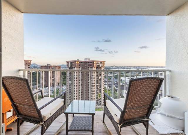 Property at 98-410 Koauka Loop Unit 17K, Aiea, HI 96701, 2 beds, 1 bath