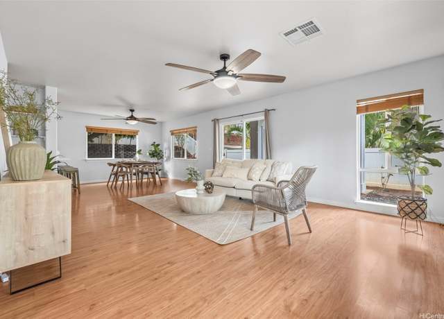 Property at 92-325 Palaulau Pl #62, Kapolei, HI 96707, 4 beds, 3 baths