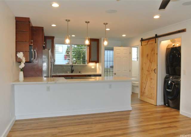 Property at 1438 Hunakai St #122, Honolulu, HI 96816, 2 beds, 2 baths