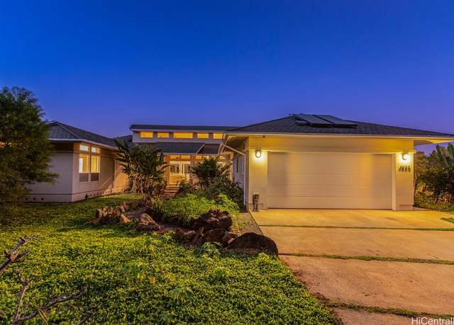 Property at 4633 Waiakalua St #1, Kilauea, HI 96754, 4 beds, 3.5 baths