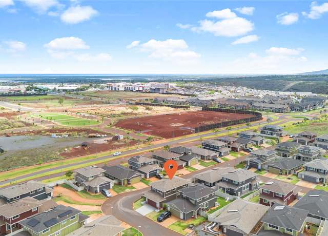 Property at 94-1133 Halekukui St #4, Waipahu, HI 96797, 4 beds, 3 baths