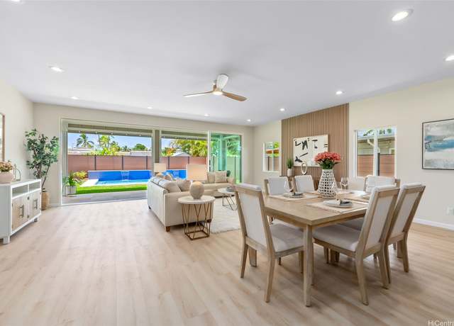 Property at 1076 Kahili St, Kailua, HI 96734, 6 beds, 4 baths