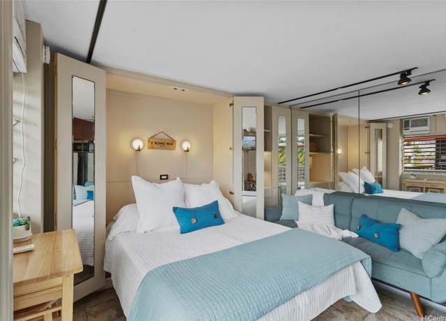 Property at 441 Lewers St #401, Honolulu, HI 96815, 1 bath