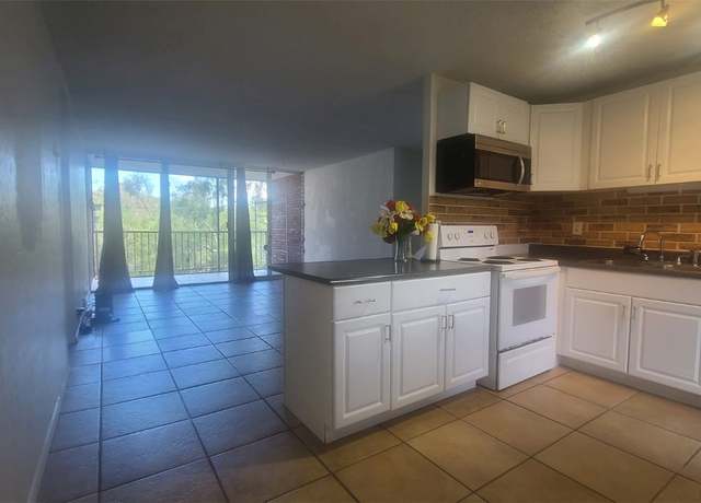 Property at 95-273 Waikalani Dr Unit D1005, Mililani, HI 96789, 3 beds, 2 baths