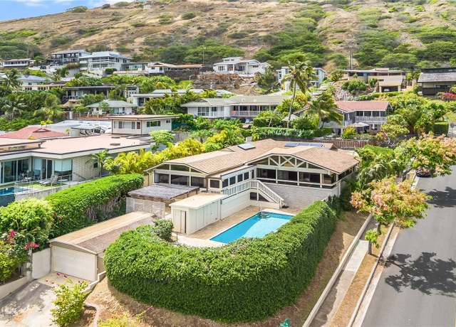 Property at 101 Nawiliwili St, Honolulu, HI 96825, 4 beds, 4 baths