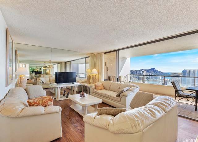 Property at 1910 Ala Moana Blvd Unit 39B, Honolulu, HI 96815, 2 beds, 2 baths