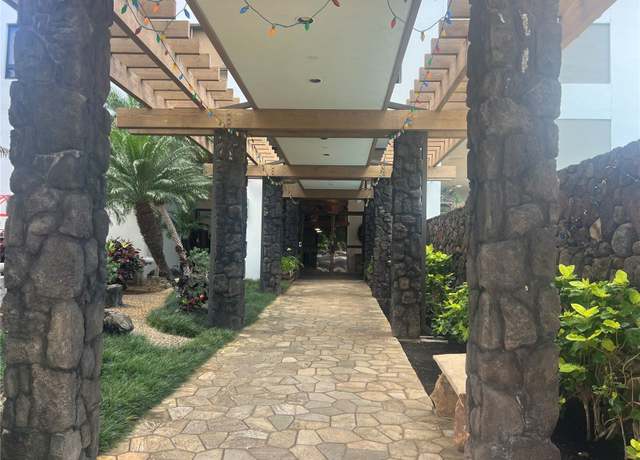 Property at 1517 Makiki St #1201, Honolulu, HI 96822, 2 beds, 2 baths
