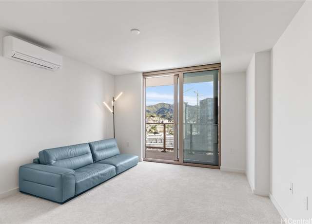 Property at 1388 Kapiolani Blvd #2811, Honolulu, HI 96814, 2 beds, 2 baths