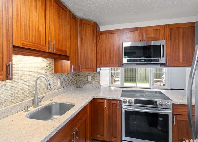 Property at 92-1269 Panana St #28, Kapolei, HI 96707, 2 beds, 1.5 baths