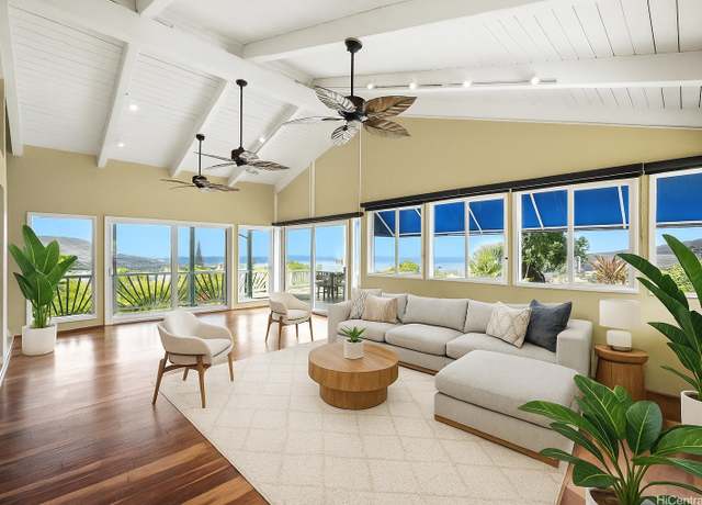 Property at 866 Kaahue St, Honolulu, HI 96825, 3 beds, 2 baths