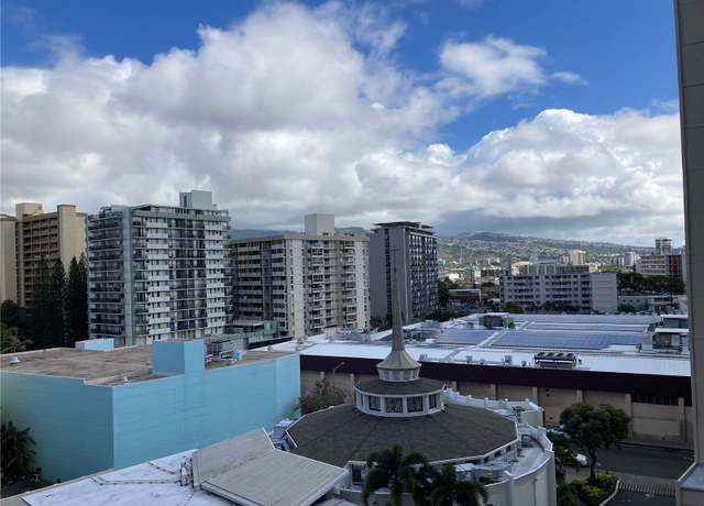 Property at 747 Amana St #807, Honolulu, HI 96814, 1 bath