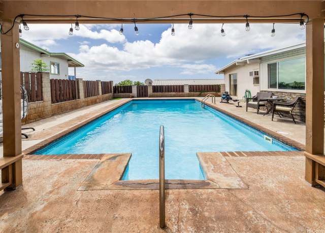 Property at 92-338 Akaula St, Kapolei, HI 96707, 3 beds, 2.5 baths
