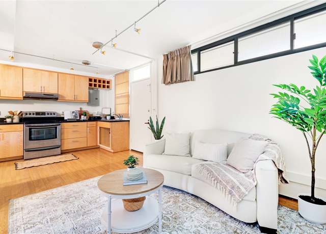 Property at 1422 Heulu St Unit A/204, Honolulu, HI 96822, 2 beds, 1 bath