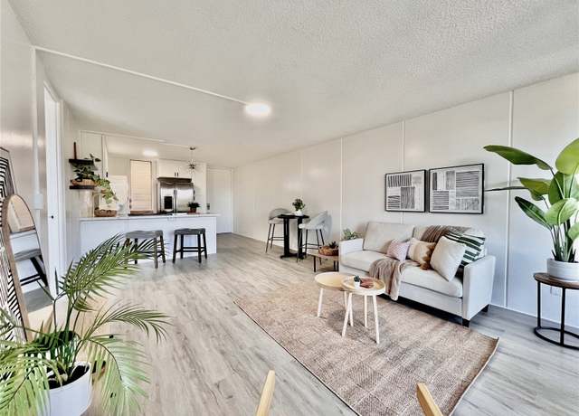 Property at 95-2051 Waikalani Pl Unit E503, Mililani, HI 96789, 1 bed, 1 bath