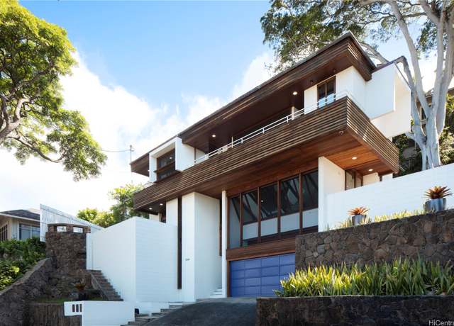 Property at 2244 Round Top Dr, Honolulu, HI 96822, 2 beds, 2 baths
