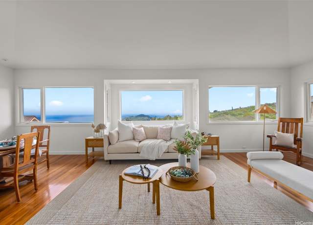 Property at 2277 Halakau St, Honolulu, HI 96821, 4 beds, 5 baths