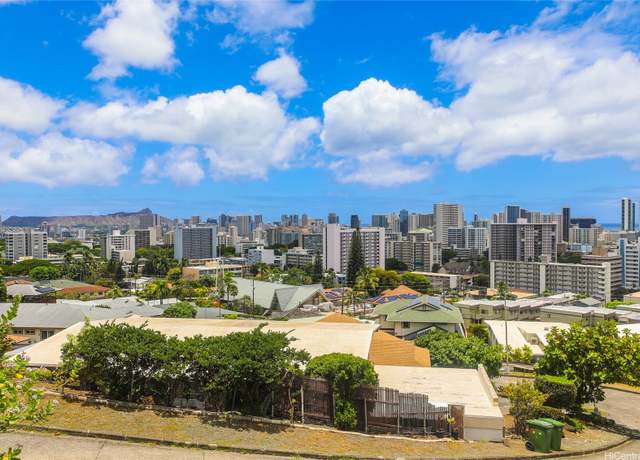 Property at 1952 Nehoa Pl, Honolulu, HI 96822, 5 beds, 3.5 baths